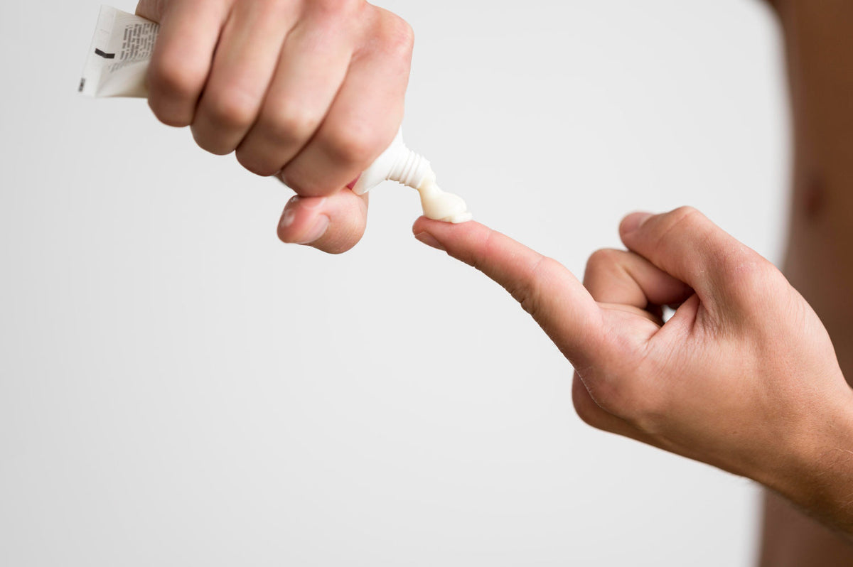 Ketoconazole for Seborrheic Dermatitis: What It Does, What It Misses, and Why It Keeps Coming Back