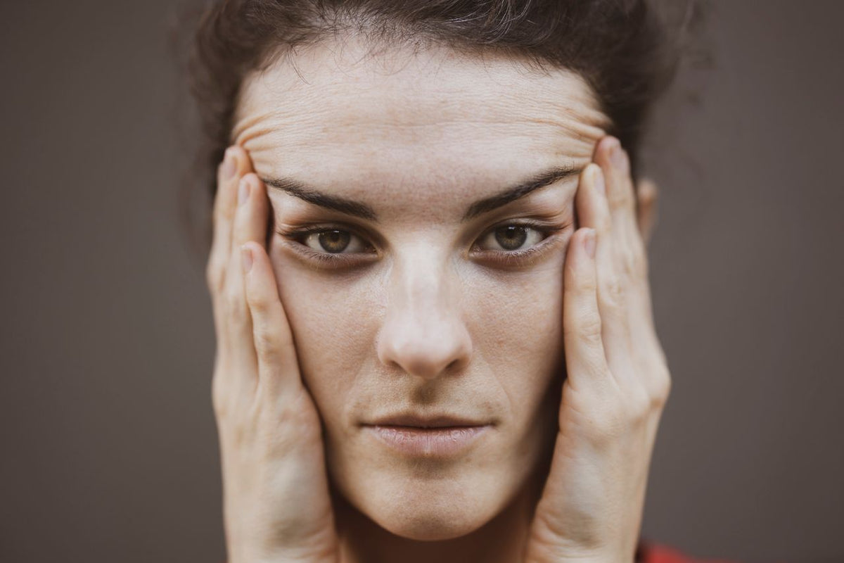 Seborrheic Dermatitis Eyebrows: Why Your Brows Keep Flaking